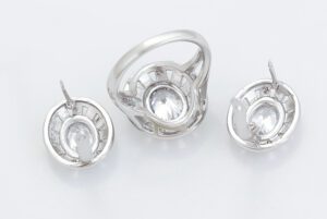 Set i veshur në platin, unazë, vathë,15.29mm/#8 SV1 - Figura 3